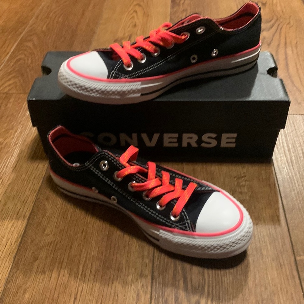 Converse Womens  CTAS OX Black Racer Pink White